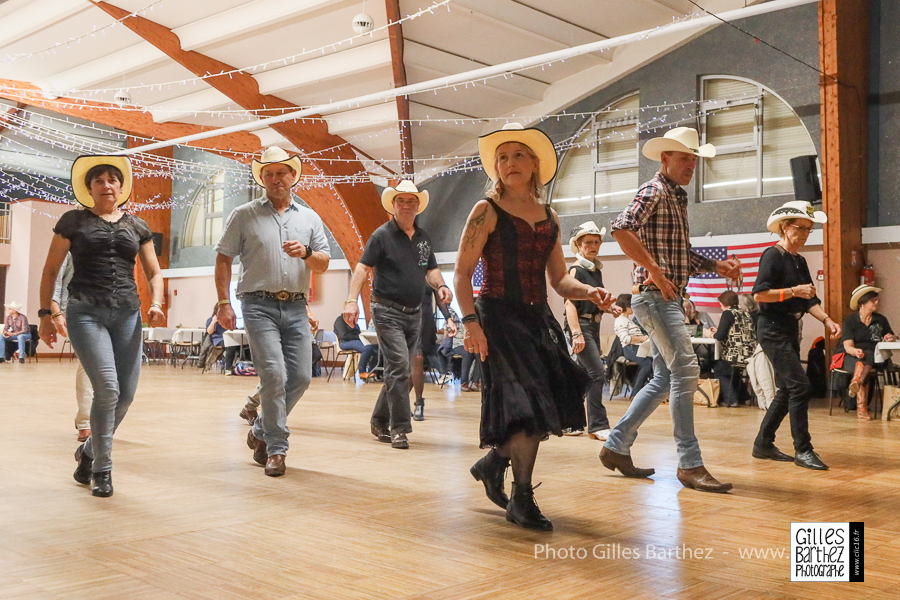 bal country danseur cow boy colt stetson line dance danse ligne copper knob Lily West Gauthier Agnes Mirande