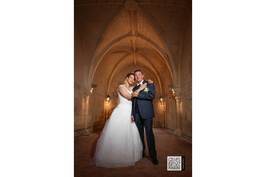 pose photo mariage romantique moderne palais cloitre chateau borderie barbezieux st hilaire nouvelle aquitaine