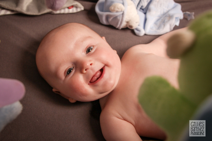 naissance magnifique bébé bebe souriant couleur yrieix charente