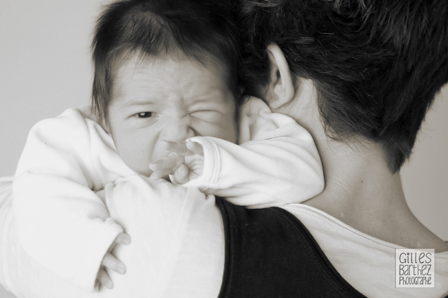 studio photo clin oeil bebe noir blanc cognac champniers couronne maternité saintes confolens